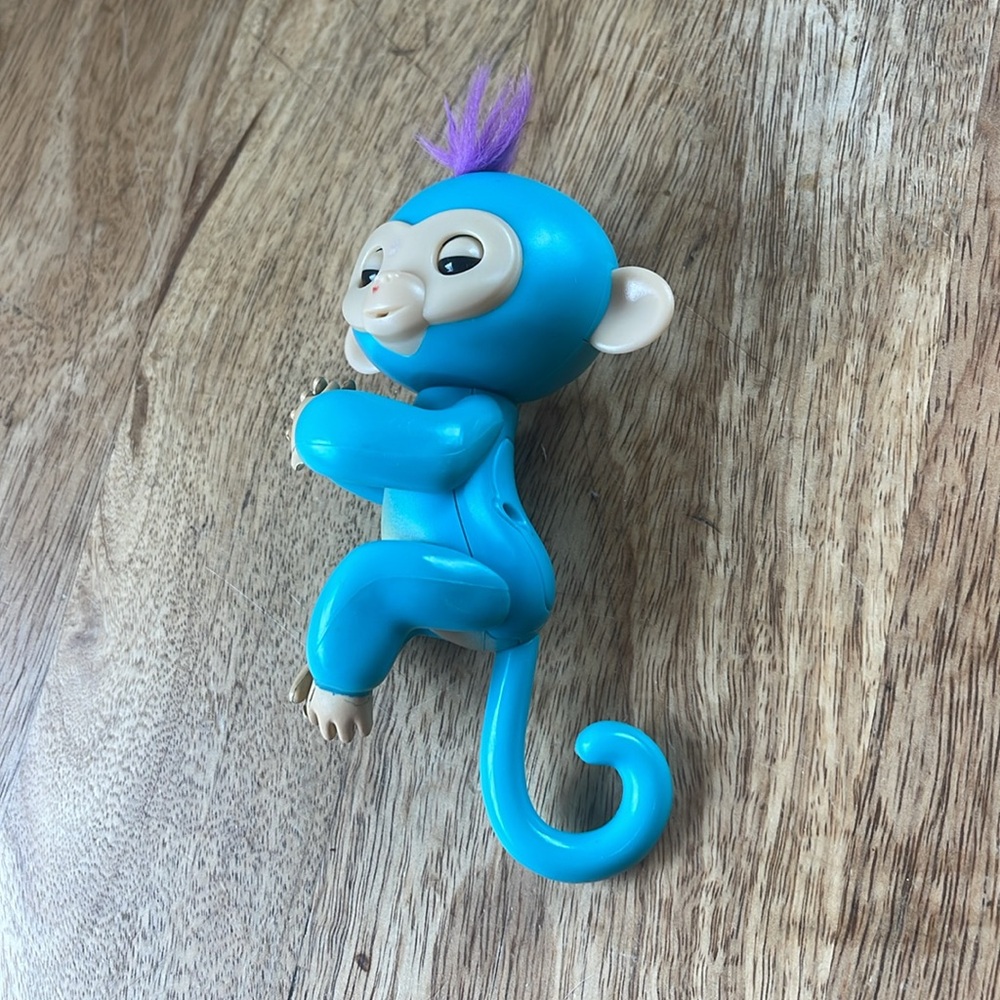 Fingerling - Picture 5 of 5